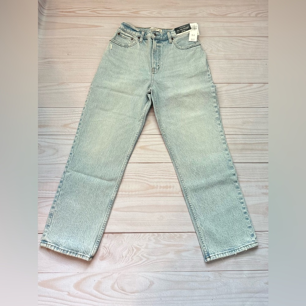 Abercrombie Curve Love ’90s Straight Ultra High Rise Jeans Sz. 29 XS Extra Short